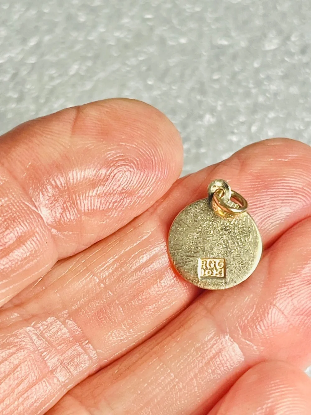 10k Solid Gold Saint Christopher 1/2 Inch Round Pendant Medal